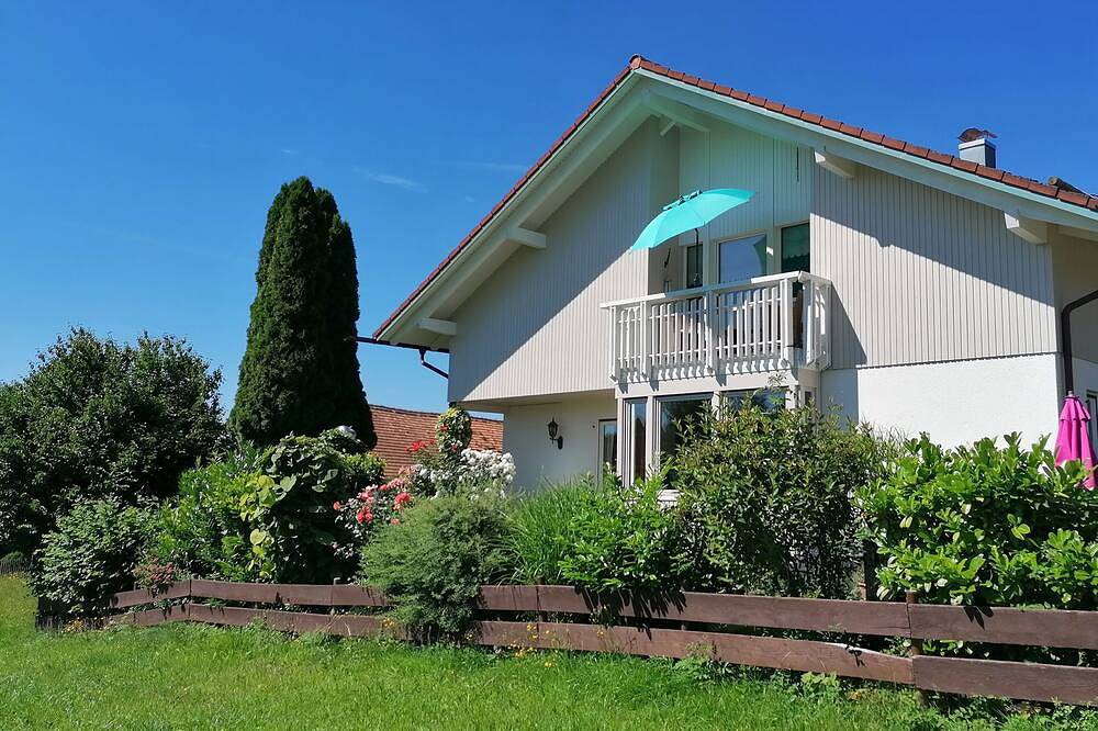 Ganze Wohnung, Gemütliche Ferienwohnung Aurelia im oberbayrischen Alpenvorland in Wessobrunn, Romantische Straße