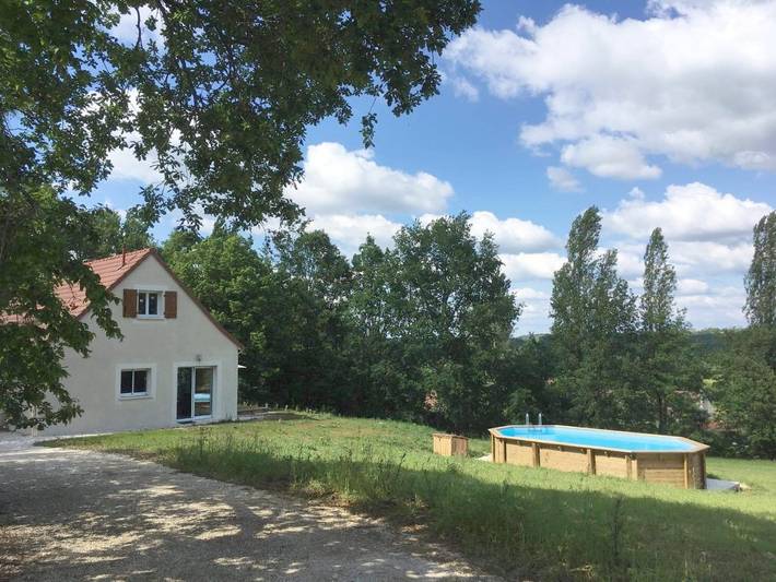Location de vacances pour 7 personnes, avec vue ainsi que piscine et jardin à Payrac - 4