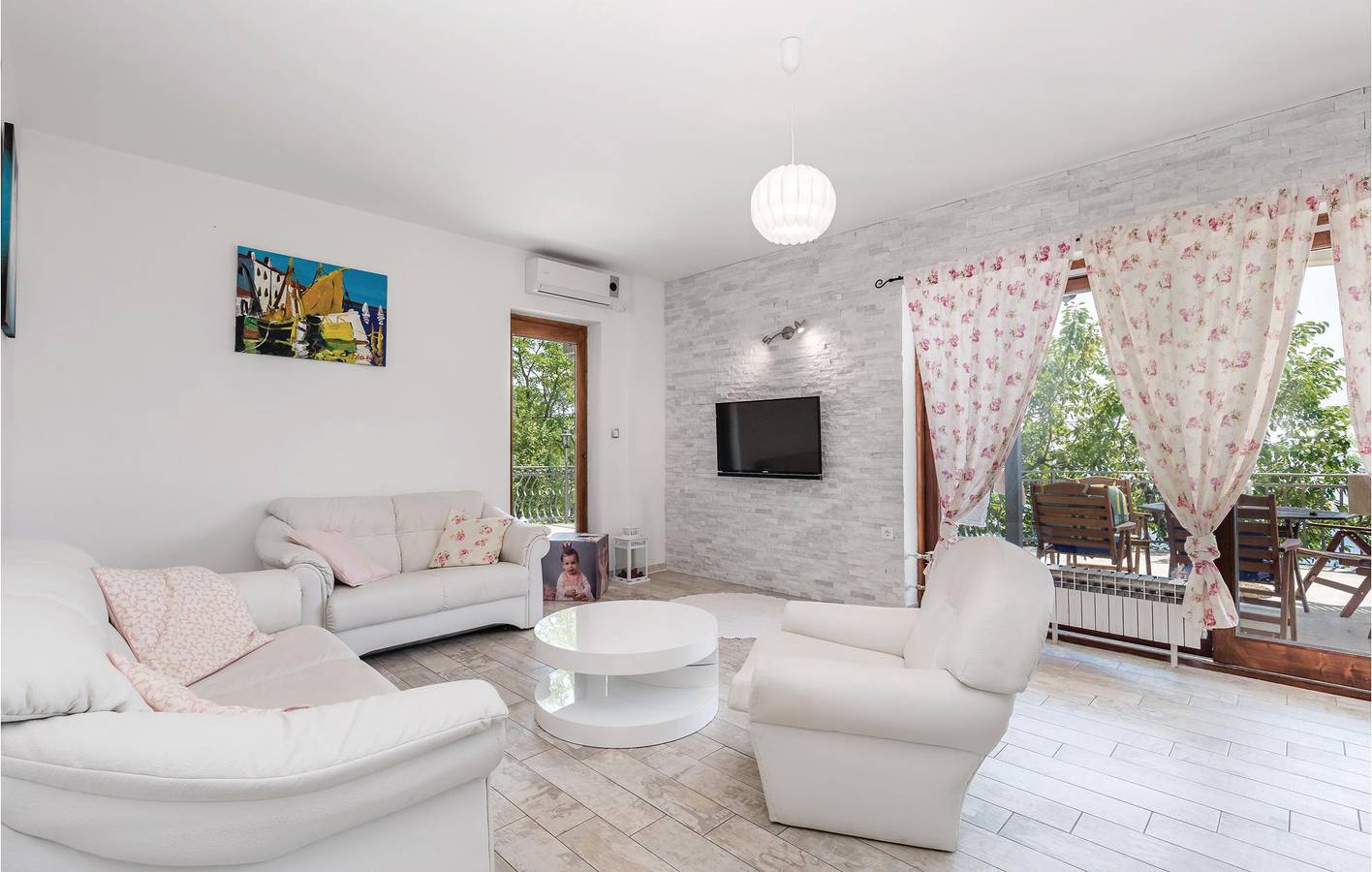 Ganze Ferienwohnung, Charmantes Apartment mit einem Schlafzimmer in Opatija: In Küstennähe und mit guter Gastronomie in Općina Matulji, Opatija Riviera
