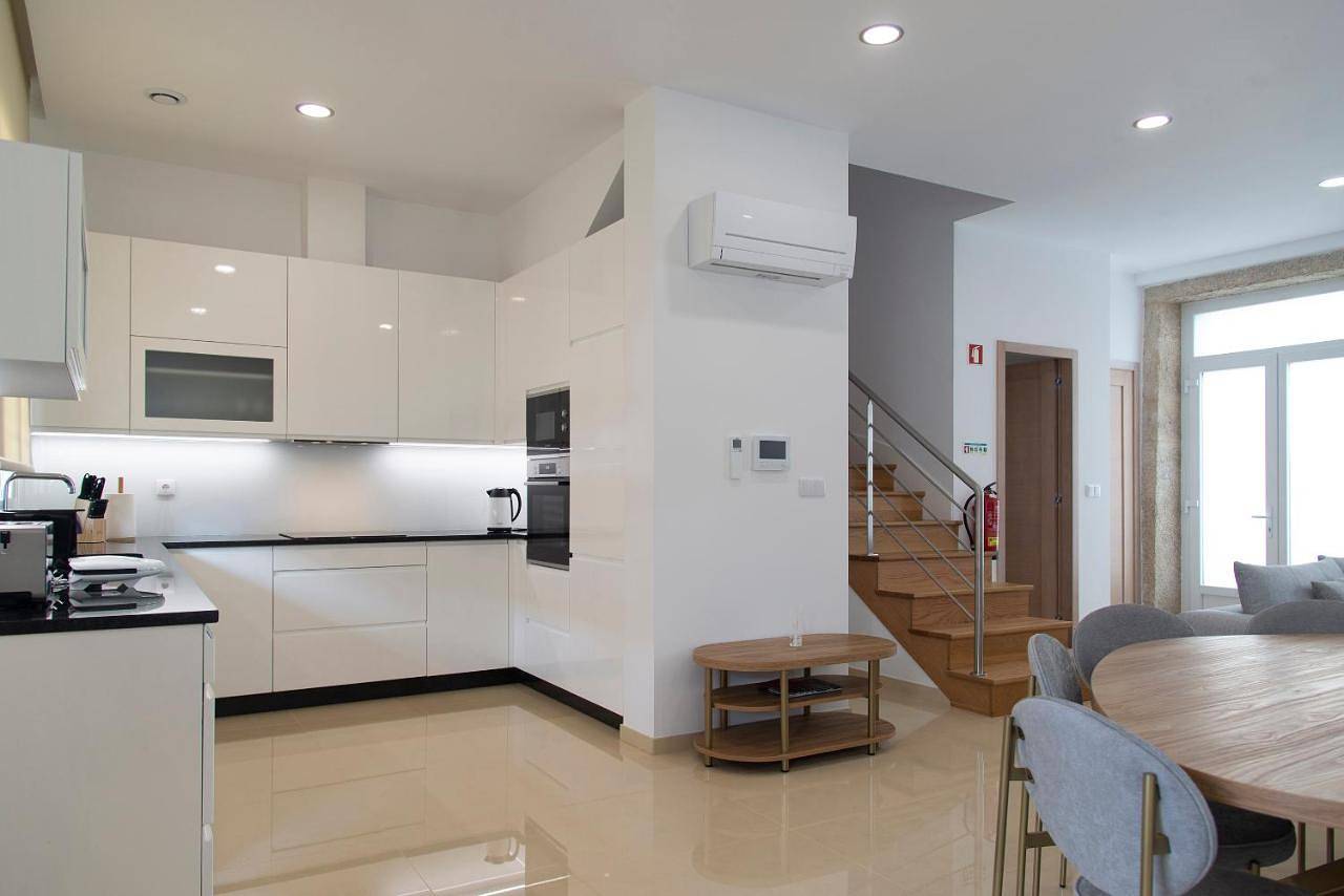 Five-Bedroom House in Monção e Troviscoso, Distrito de Viana do Castelo