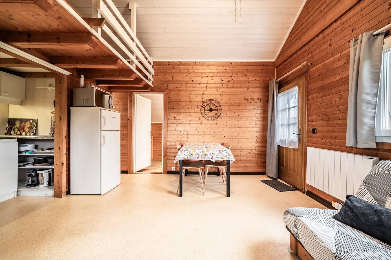 Petit Chalet Entre Lac et Montagne in Sciez, Région de Thonon-les-Bains