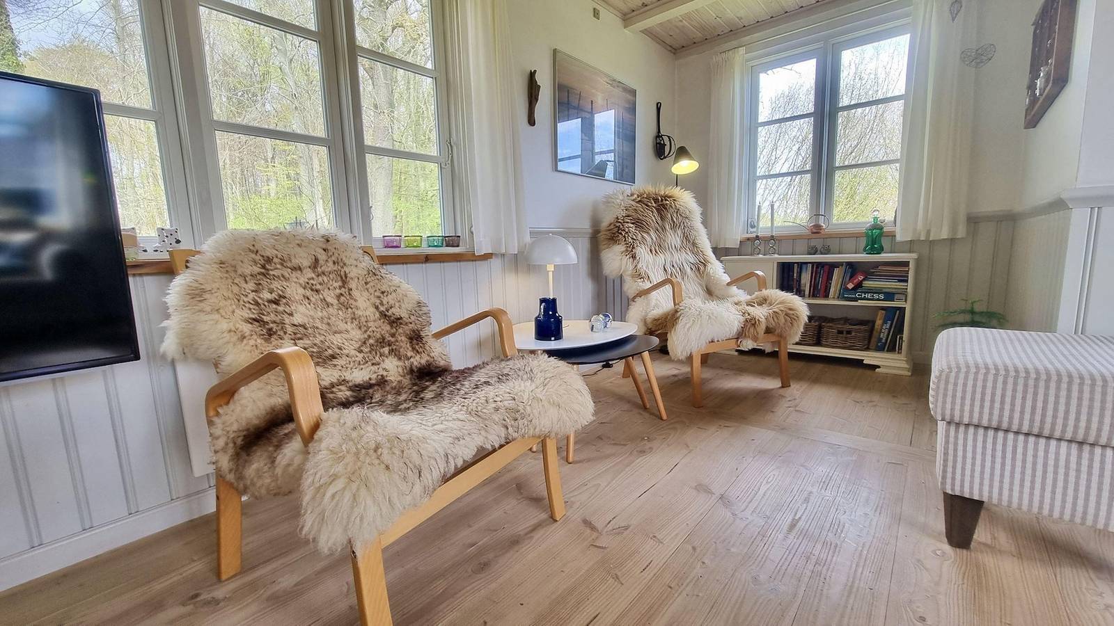 Ferienhaus am Wald mit Kamin und zwei Terrassen in Kelstrup Strand, Little Belt