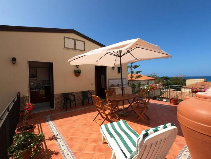 Ferienhaus für 4 Personen, mit Balkon und Terrasse sowie Garten und Ausblick