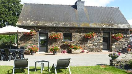 Chalet pour 4 personnes, avec terrasse et jardin, animaux acceptés en Bretagne