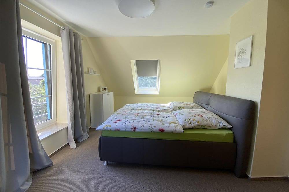 Ferienhaus Wildberg mit Sonnenterrasse in Mecklenburgische Seenplatte