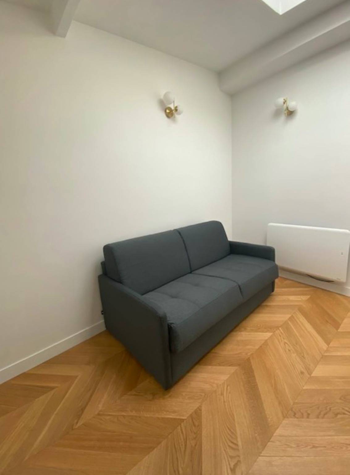 Studio entier, Studio cosy près de l'Opéra avec lumière naturelle in Paris, Île de France