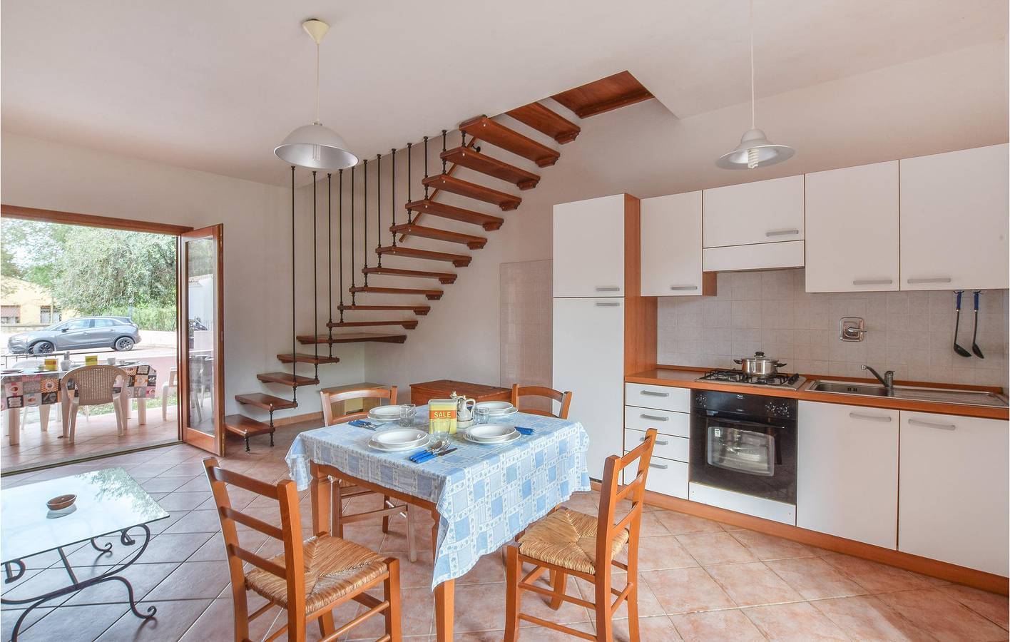 Appartamento isolato di 75 mq con vista, parcheggio e pesca in Straulas, San Teodoro