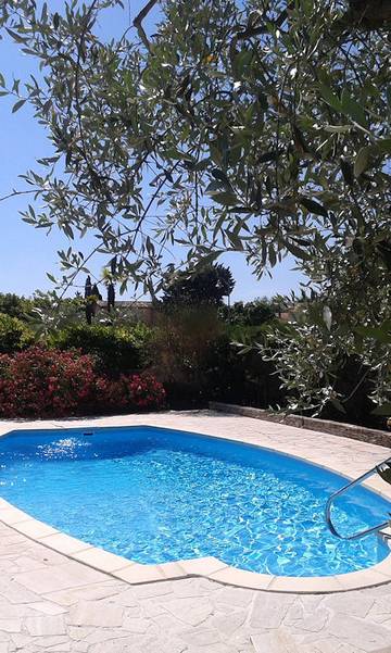 Chambre d’hôte pour 2 personnes, avec terrasse et piscine, animaux acceptés dans la Drôme