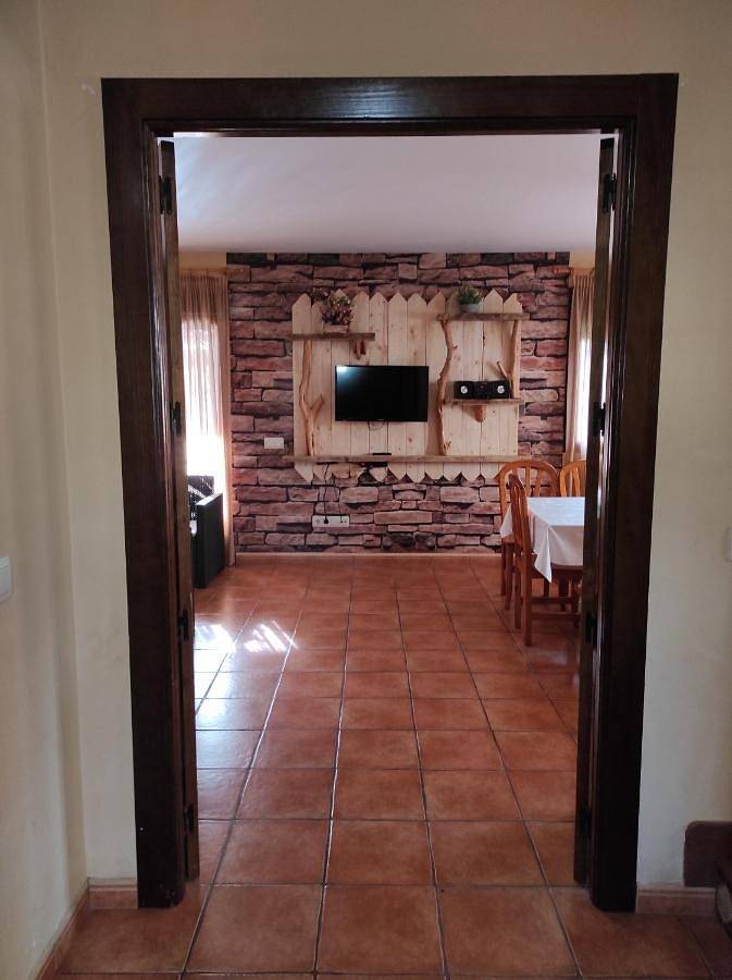 Casa de vacaciones para 16 personas, con jardín además de vistas y piscina en Provincia de Madrid - 4