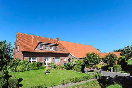 Ferienwohnung für 5 Personen, mit Terrasse und Garten sowie Ausblick