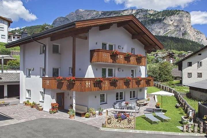B&b per 2 persone, con Terrazza e Giardino a Selva di Val Gardena