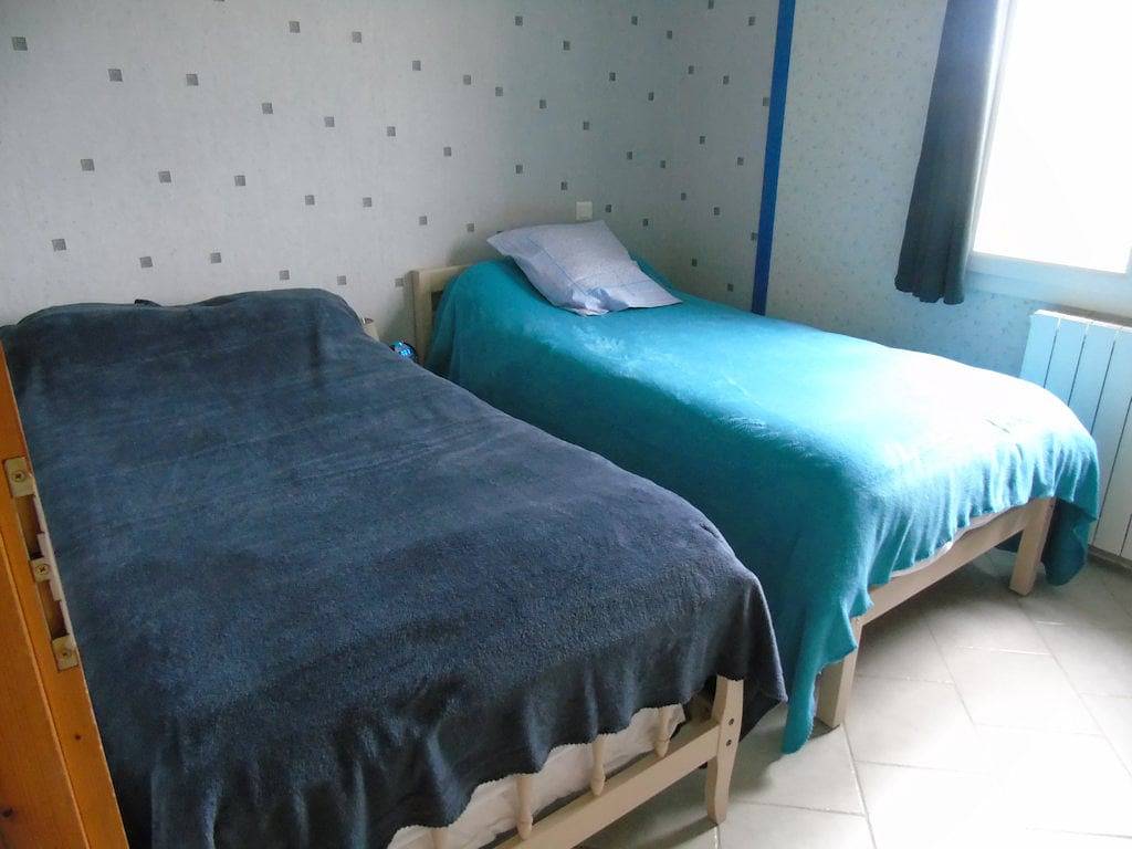 Chambre d'hôtes les Eglantines à Casteljaloux - Chambre 2 in Casteljaloux, Région de Nérac