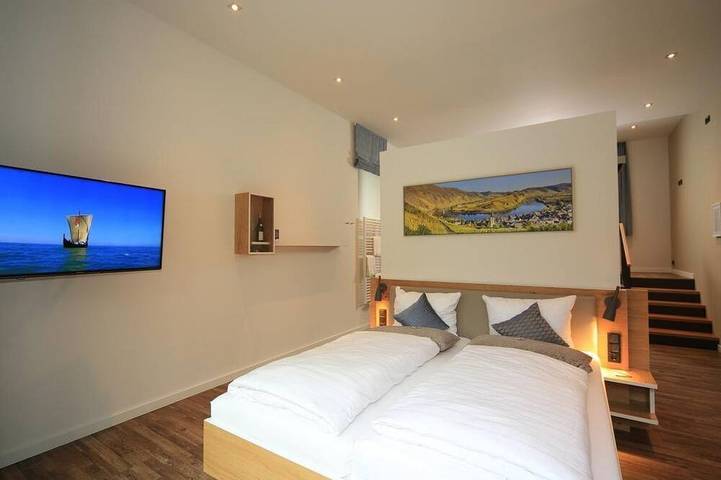 Ferienhaus für 2 Personen, mit Balkon und Garten sowie Whirlpool und Sauna in Senheim - 4