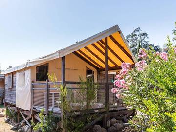 Chalet pour 5 Personnes dans Sari-Solenzara, Arrondissement de Sartène, Photo 1