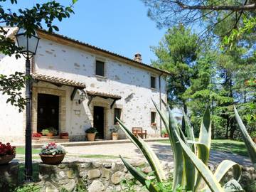 Casa Vacanza per 10 Persone in Penne, Provincia di Pescara, Foto 1