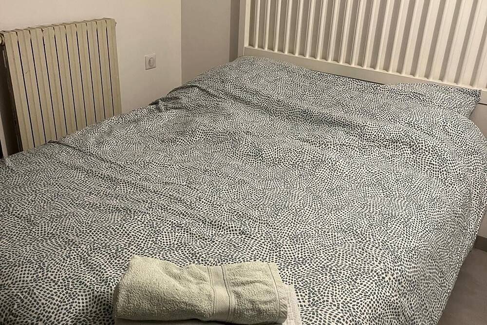 Maison Teranga au Bourg Avec 2 Places de Parking Gratuites in Villenave-d'Ornon, Bordeaux und Umgebung