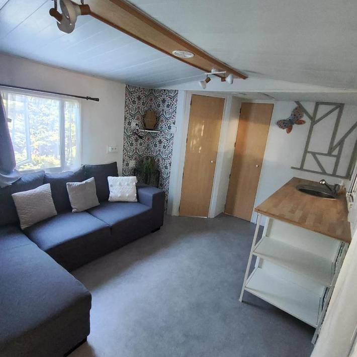 Camping pour 6 personnes, avec jardin et terrasse, animaux acceptés