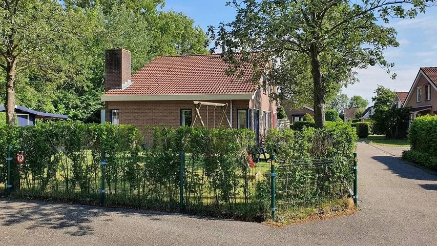 Ferienhaus für 6 Personen, mit Terrasse und Garten, mit Haustier in Zeeland