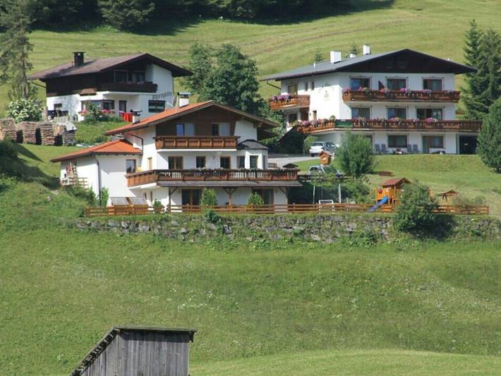 Ferienwohnung für 2 Personen, mit Garten und Terrasse in Berwang