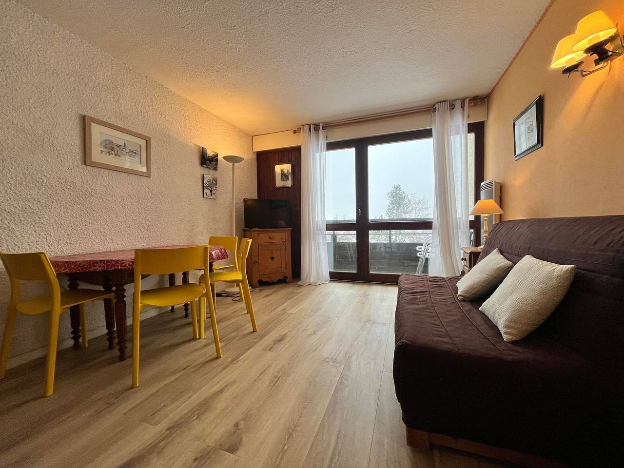 Ganze Wohnung, Wohnung in Autrans, 36m², Haustiere erlaubt, Parkplatz in Autrans-Méaudre-en-Vercors, Parc naturel régional du Vercors