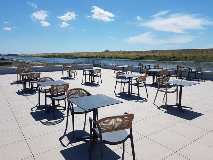 Hôtel pour 2 personnes, avec vue et jardin ainsi que vue sur le lac et terrasse, animaux acceptés