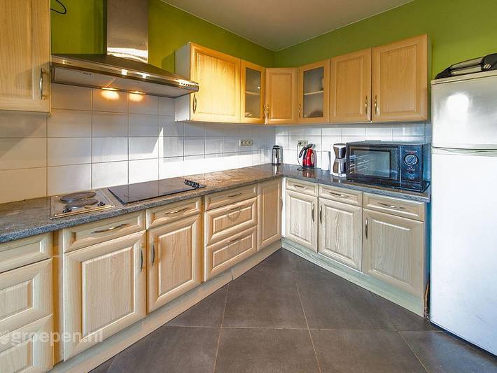 Location de vacances pour 20 personnes, avec jacuzzi et sauna ainsi que balcon/terrasse et terrasse à Nassogne - 4