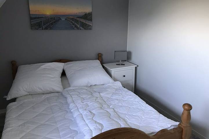 3 bedrooms, 2 bathrooms, 50m from the dike, 6 persons, 2 terraces, up to 2 dogs😊 in Nordstrand (Municipality), Nordstrand