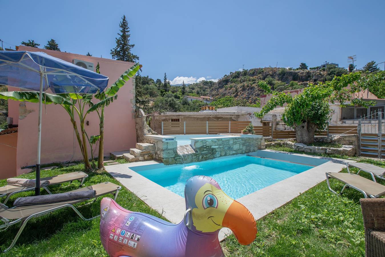 Landhaus 'Kourtsa Traditional Home mit Pool', Bergblick, Wlan & Klimaanlage in Chania und Umgebung