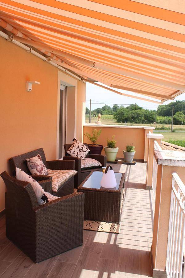 Double Room with Garden View in Saint-Georges-de-Reneins, Beaujolais