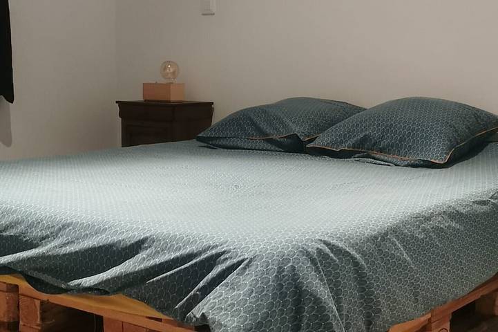 Location de vacances pour 6 personnes, avec terrasse et jardin à Pissos - 2