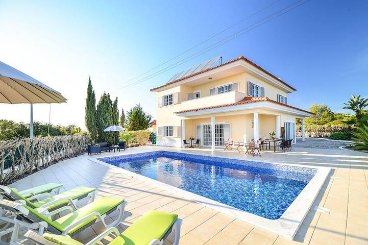 Villa für 8 Personen, mit Garten und Balkon - 1