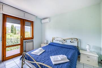 Location De Vacances pour 6 Personnes dans Marina di Massa, Massa (Italie), Photo 4