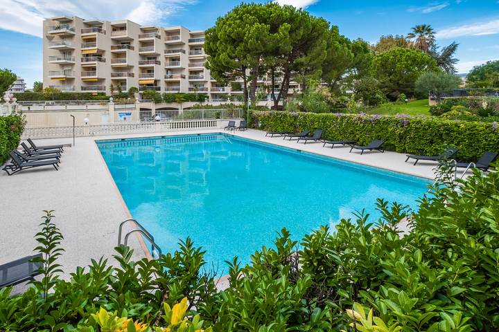 Location de vacances pour 4 personnes, avec balcon, animaux acceptés dans Cros de Cagnes