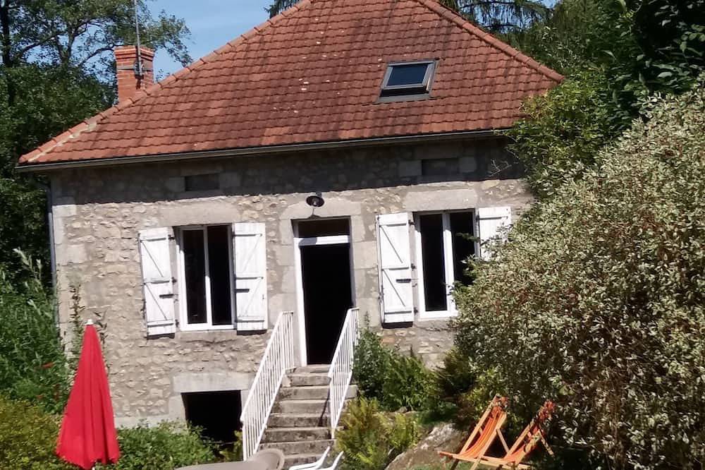 Haus mitten in der Natur in Lormes, Naturpark Morvan