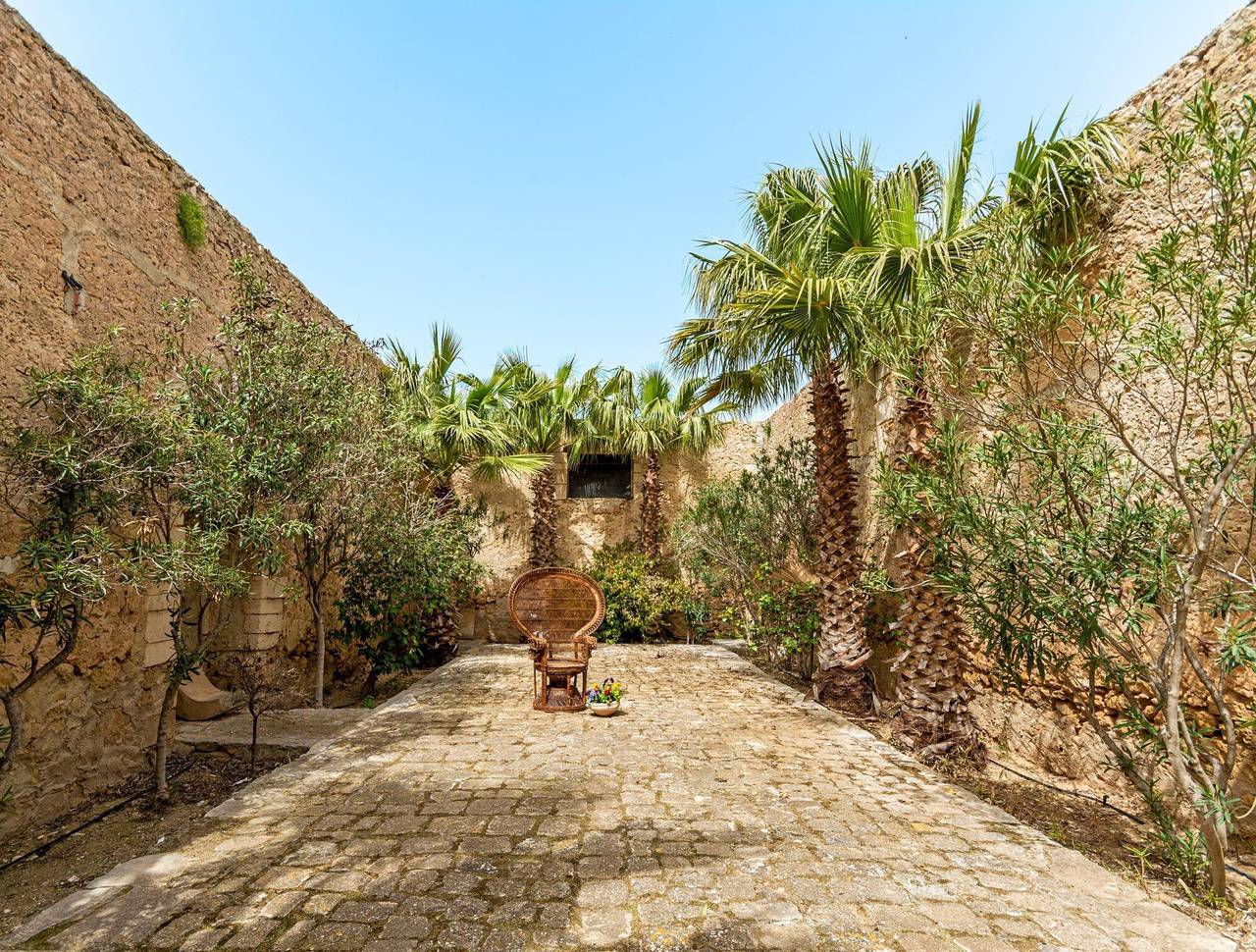 Maison de vacances "The Holiday and Art Seahorse House" avec vue sur montagne in Vittoria, Province de Ragusa