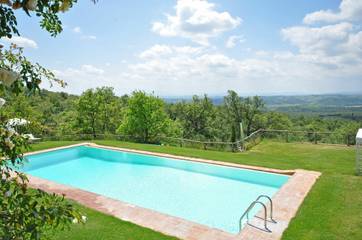 Holiday Apartment for 6 People in Castelnuovo Berardenga (Comune), Siena Province, Photo 1