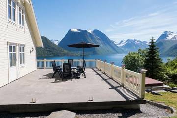 Villa für 8 Personen, mit Sauna und Seeblick sowie Garten und Ausblick, mit Haustier in Norwegen