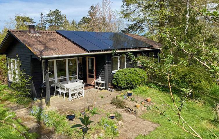Ferienhaus für 5 Personen, mit Terrasse und Garten