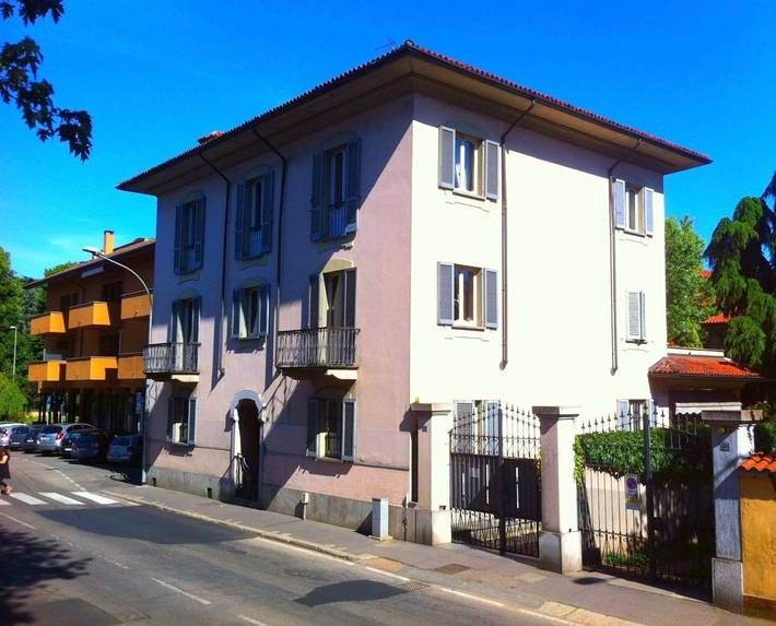 Location de vacances pour 2 personnes, avec vue et terrasse à Magenta - 2