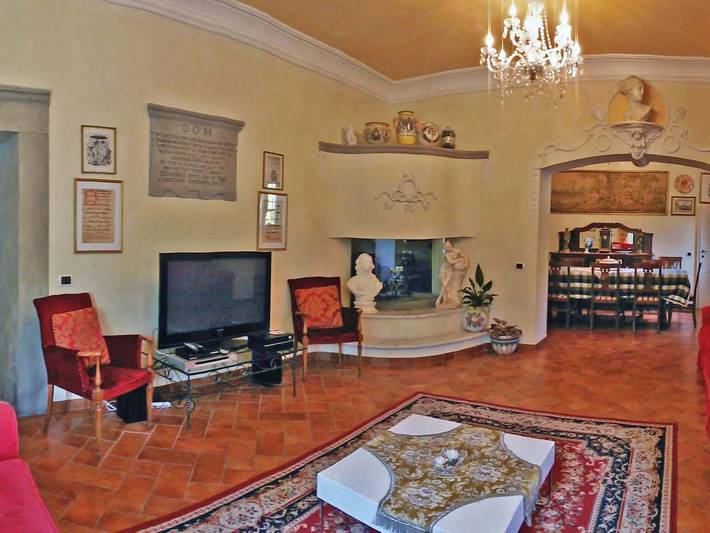Villa a Pistoia con piscina riscaldata in Pistoia, Provincia di Pistoia