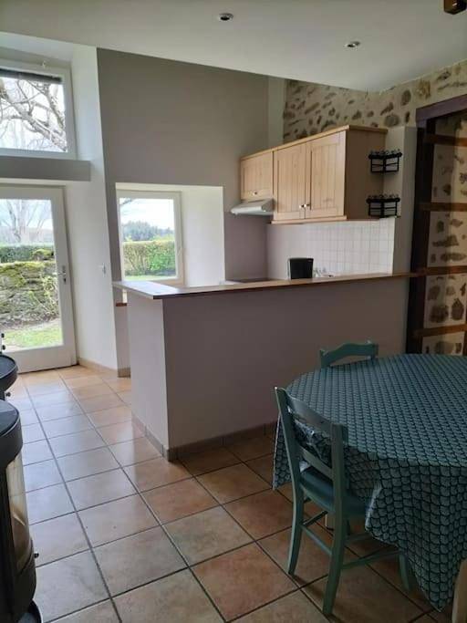 Location de vacances pour 7 personnes, avec jardin dans Saint-Cernin - 4