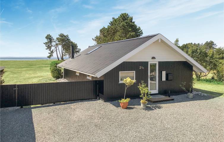 Ferienhaus für 4 Personen, mit Terrasse und Whirlpool sowie Garten und Sauna in Kegnæs