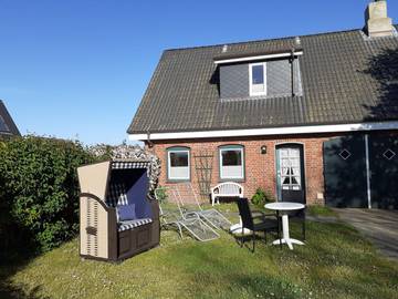 Ferienwohnung für 2 Personen, mit Garten in Alkersum