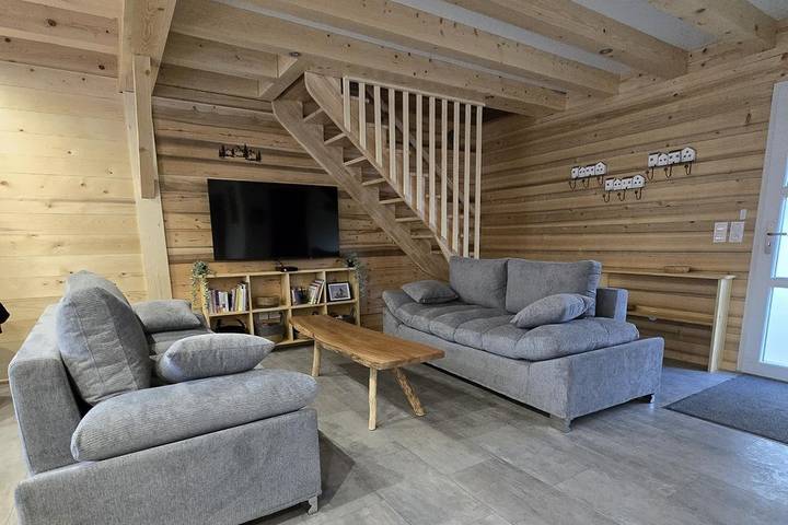 Gîte pour 14 personnes, avec terrasse à Saint-Pierre-d'Entremont - 4