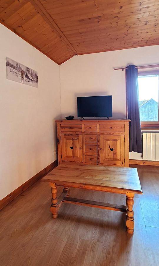 Gîte pour 5 personnes, avec terrasse et vue à Habère-Poche - 2