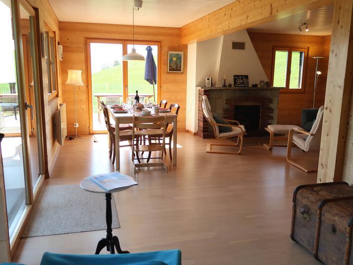 Ferienhaus für 4 Personen, mit Balkon und Terrasse sowie Garten und Ausblick in Montreux - 3