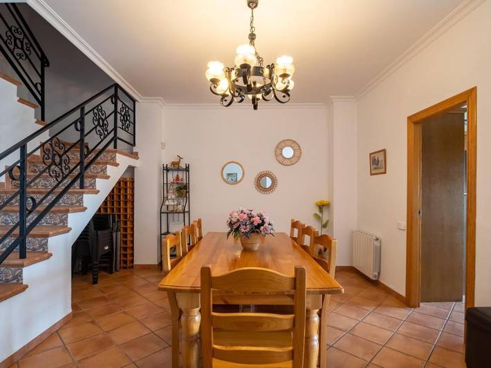 Location de vacances pour 10 personnes, avec vue et terrasse à Alborache - 4