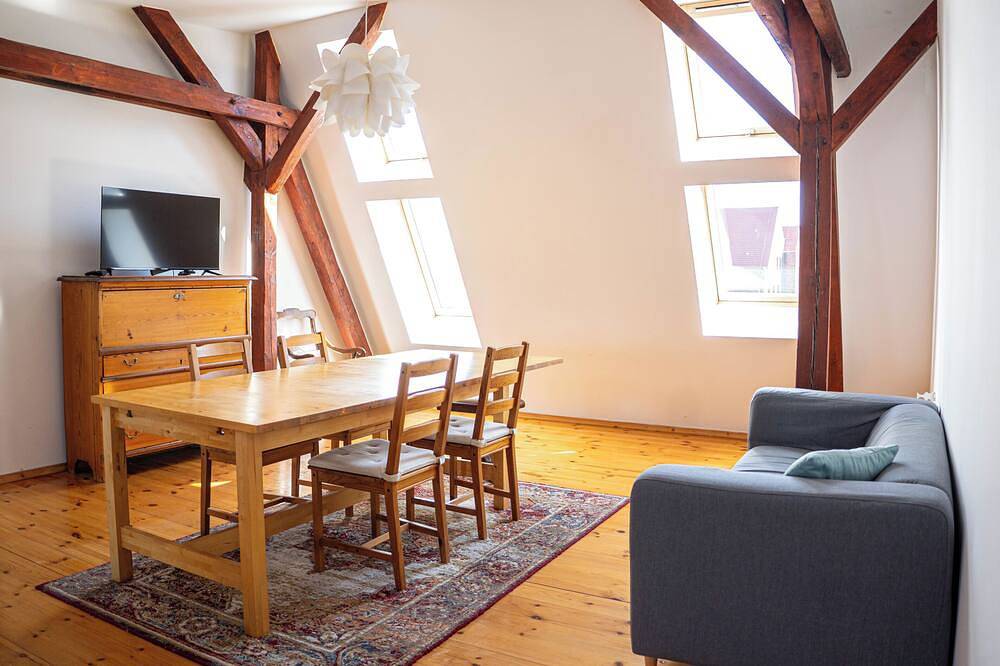 Ganze Wohnung, Retro Wooden Touch Apartment in Stettin, Polnische Ostsee