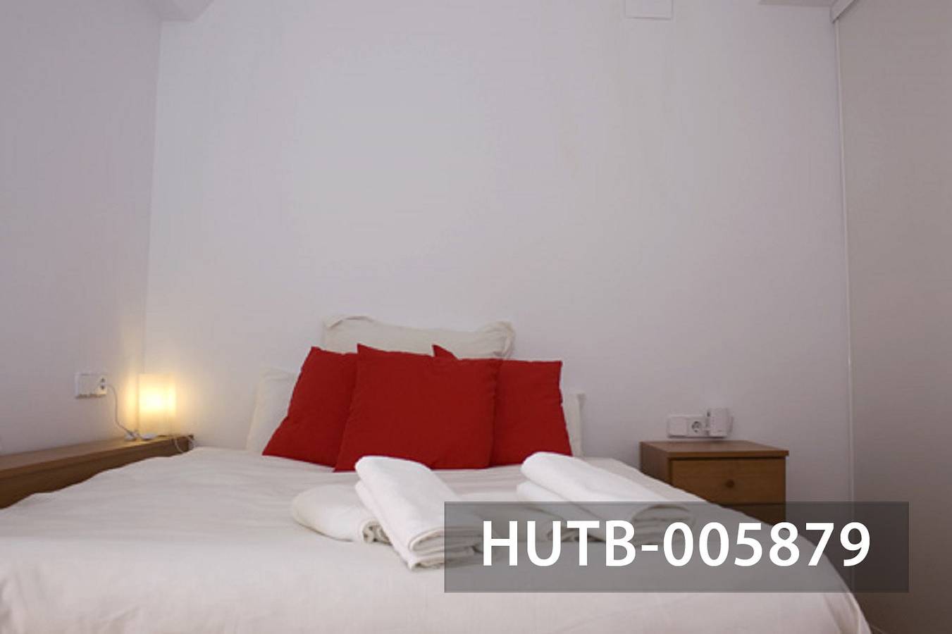 Ganze Ferienwohnung, Modern holiday apartment between Gracia and Eixample, in Barcelona in Barcelona Zentrum, Barcelona