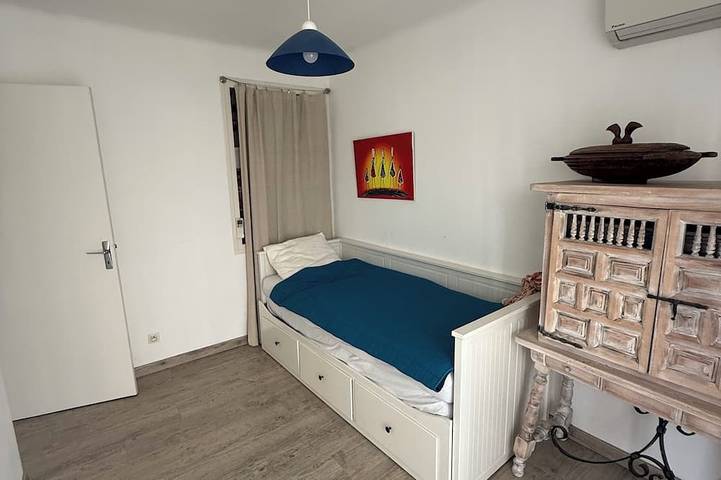 Familienhaus im Dorf an der Bucht von Cerbere, 4 Minuten zum Strand in La Côte Vermeille, Cerbère